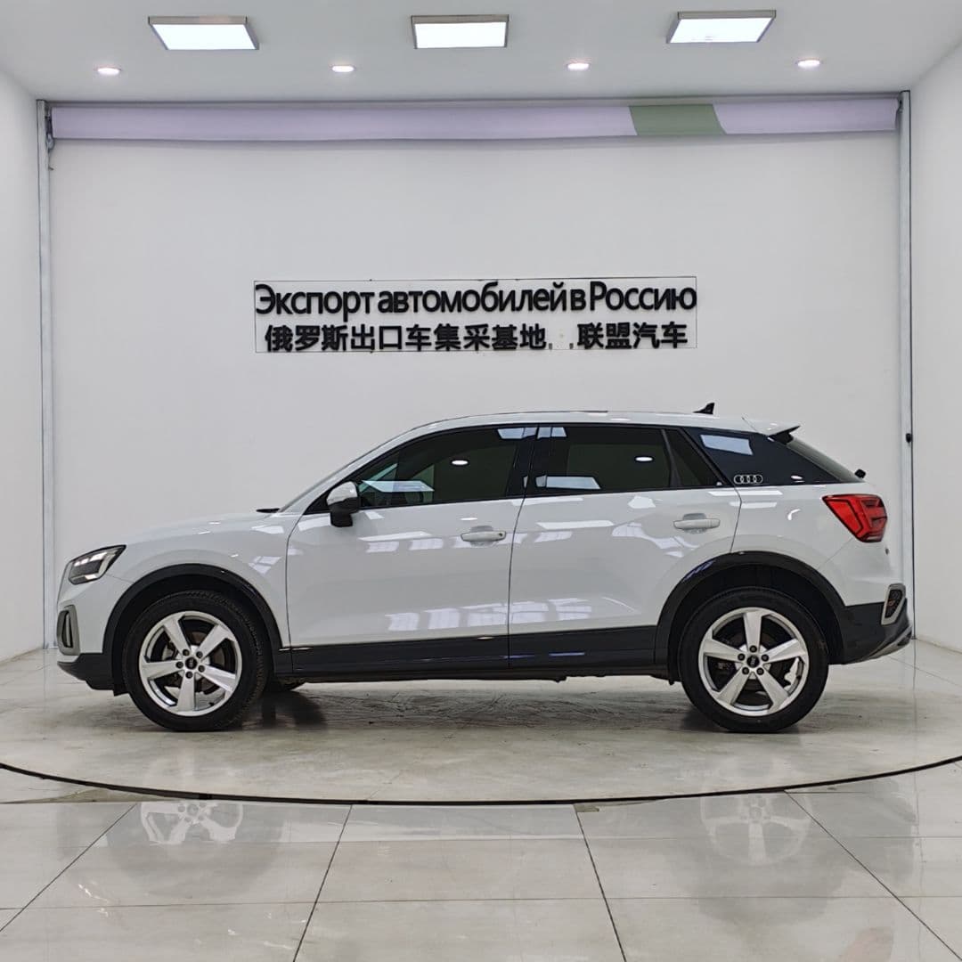 Audi Q2 2022 — миниатюра 4