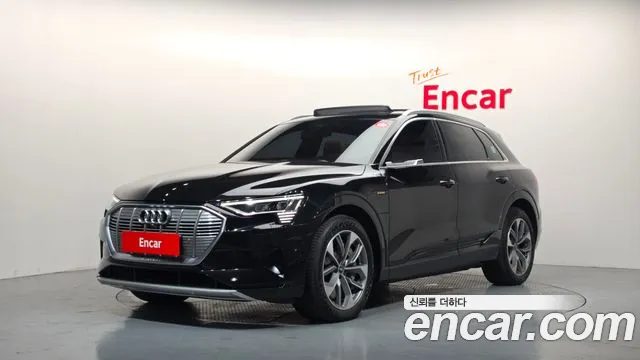 Audi e-tron 2021