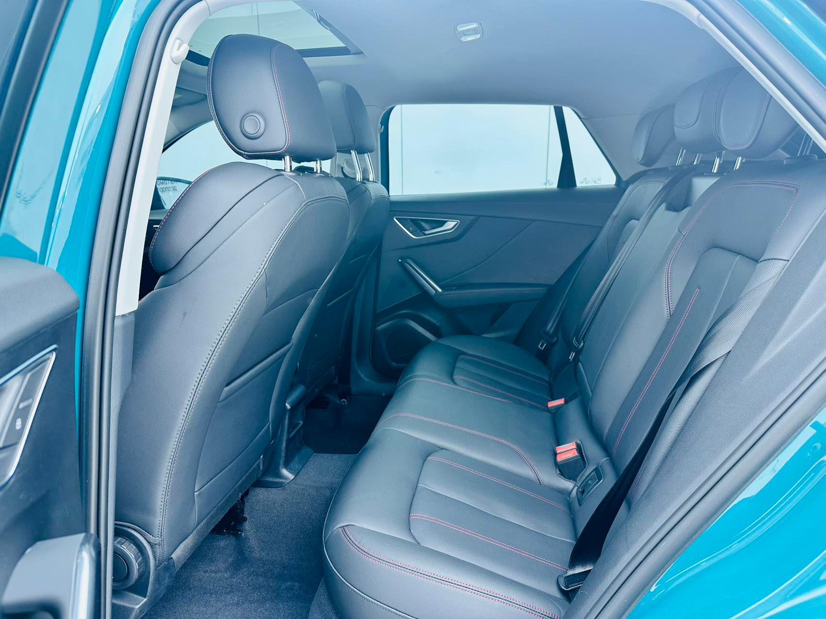 Audi Q2L 2022 — миниатюра 8