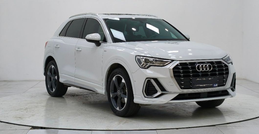 Audi Q3 2021
