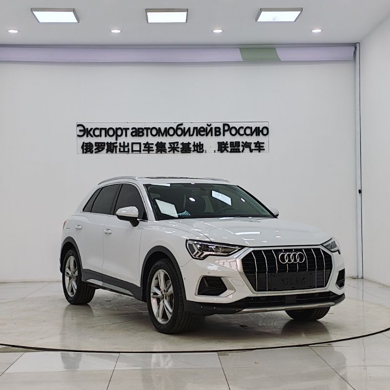 Audi Q3 2023 — фото 5