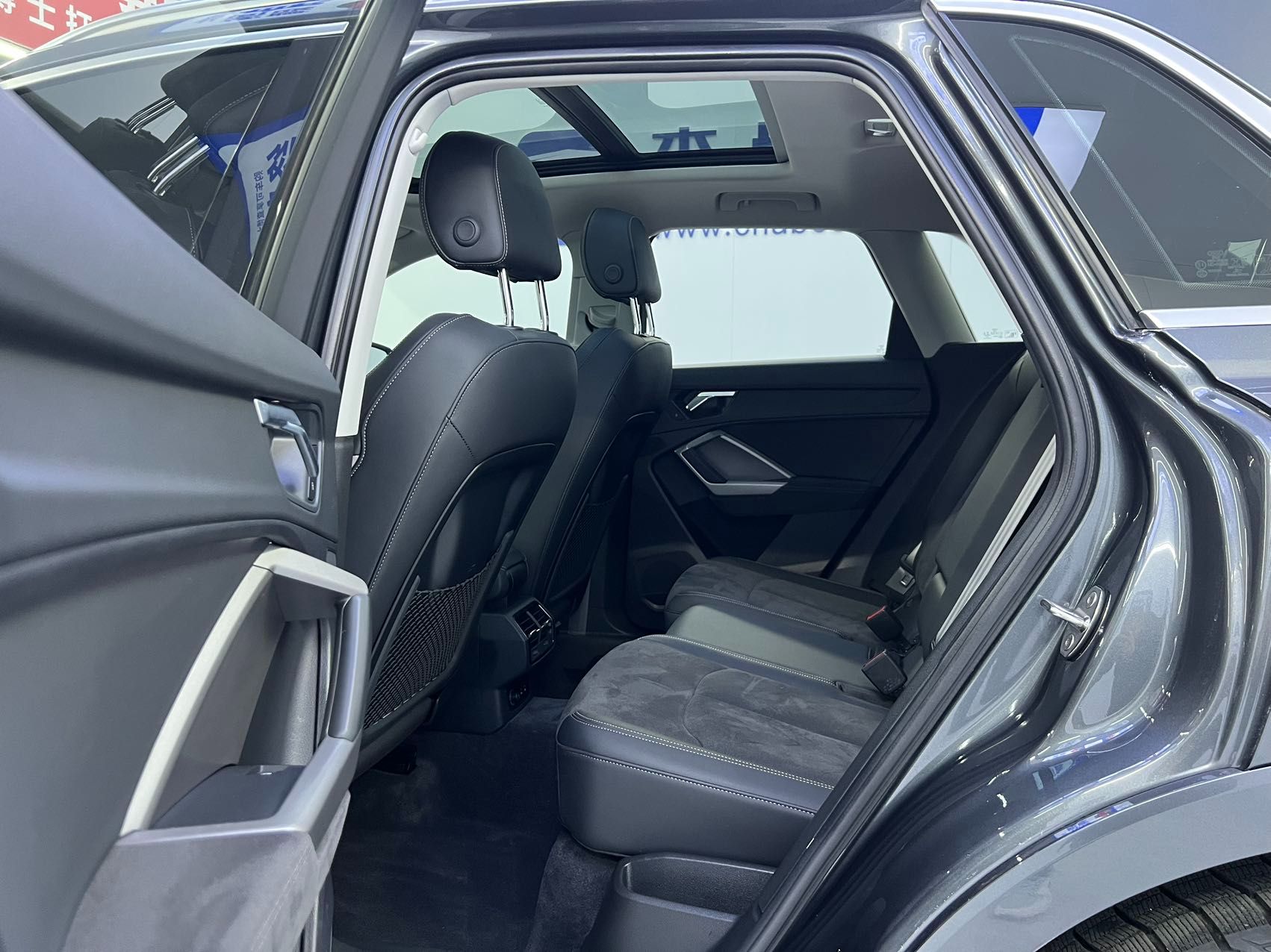 Audi Q3 2023 — миниатюра 8
