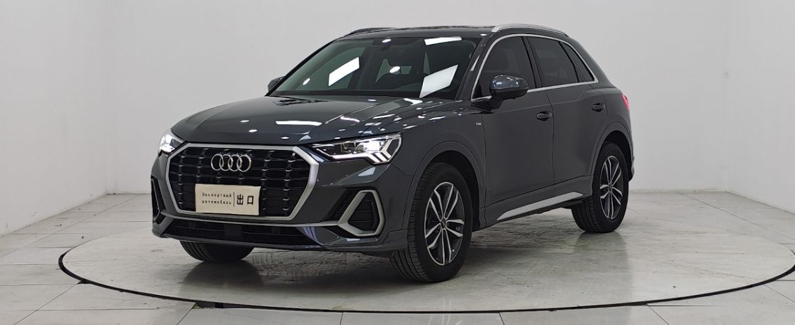Audi Q3L 2021 — фото 1