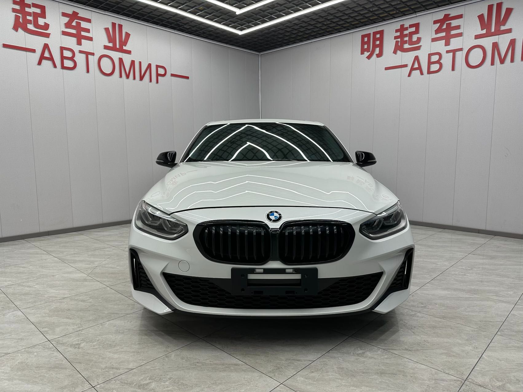 BMW 120i 2021 — фото 3