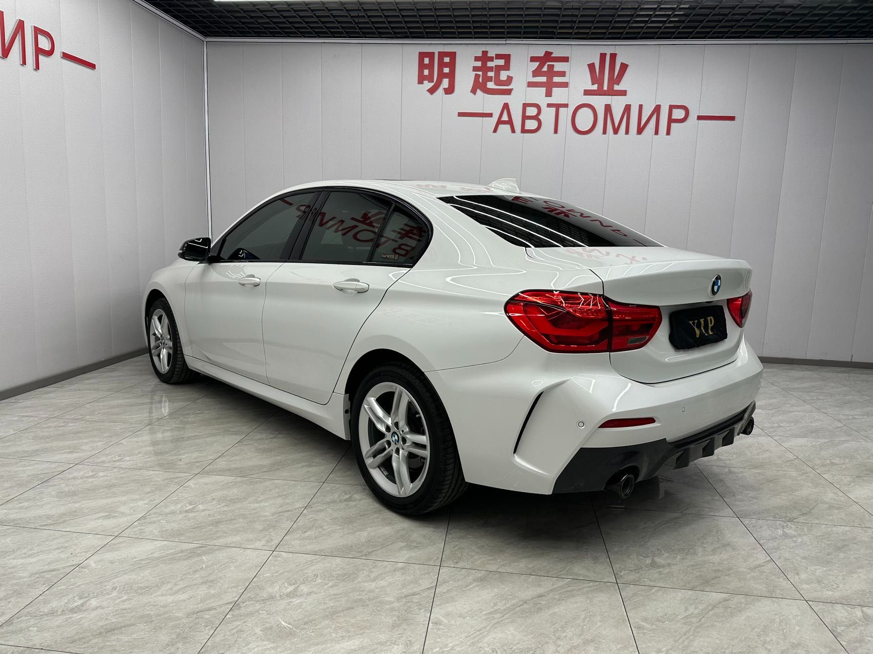 BMW 120I 2022 — фото 5