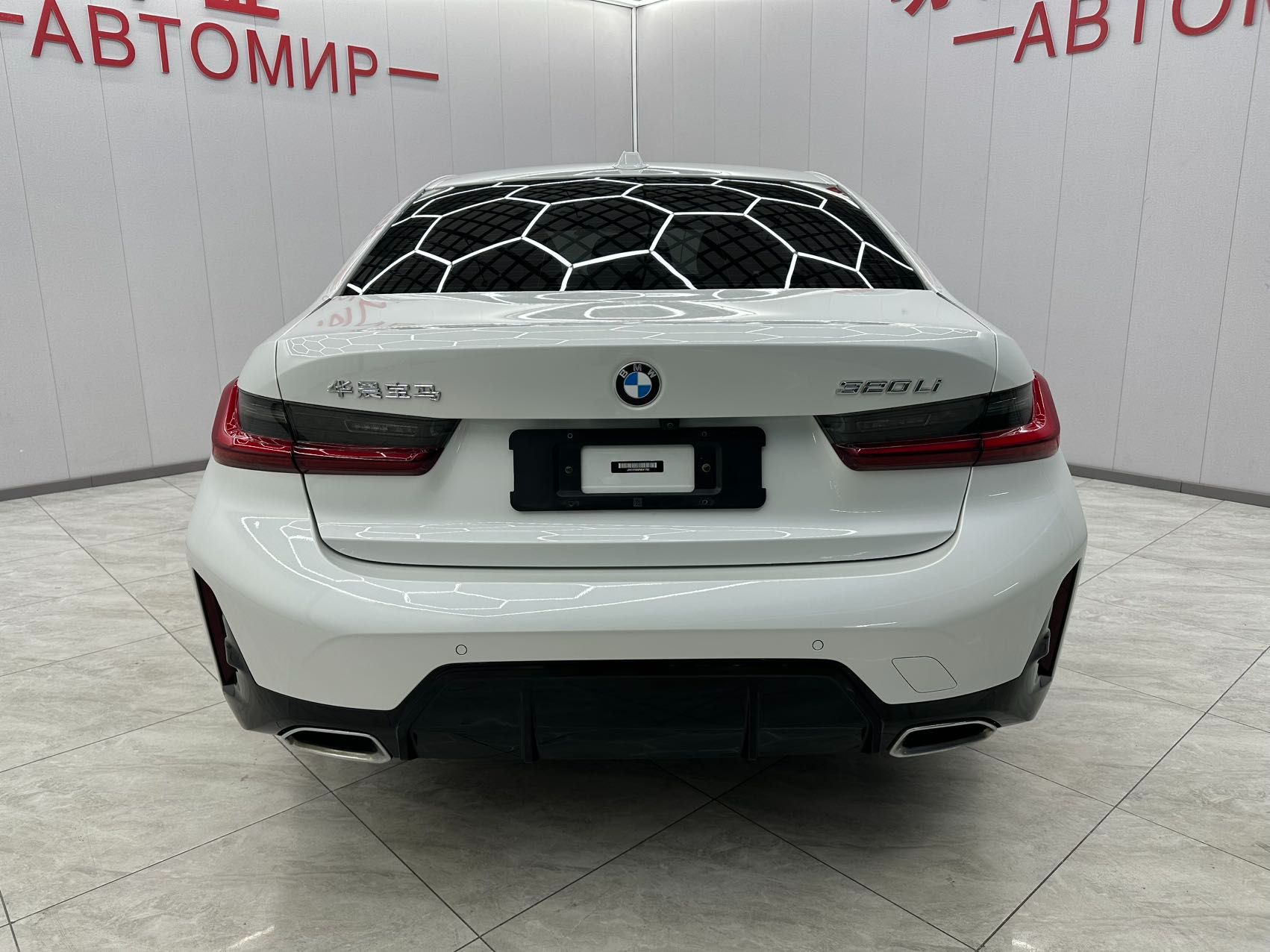 BMW 320LI M SPORT 2023 — фото 3