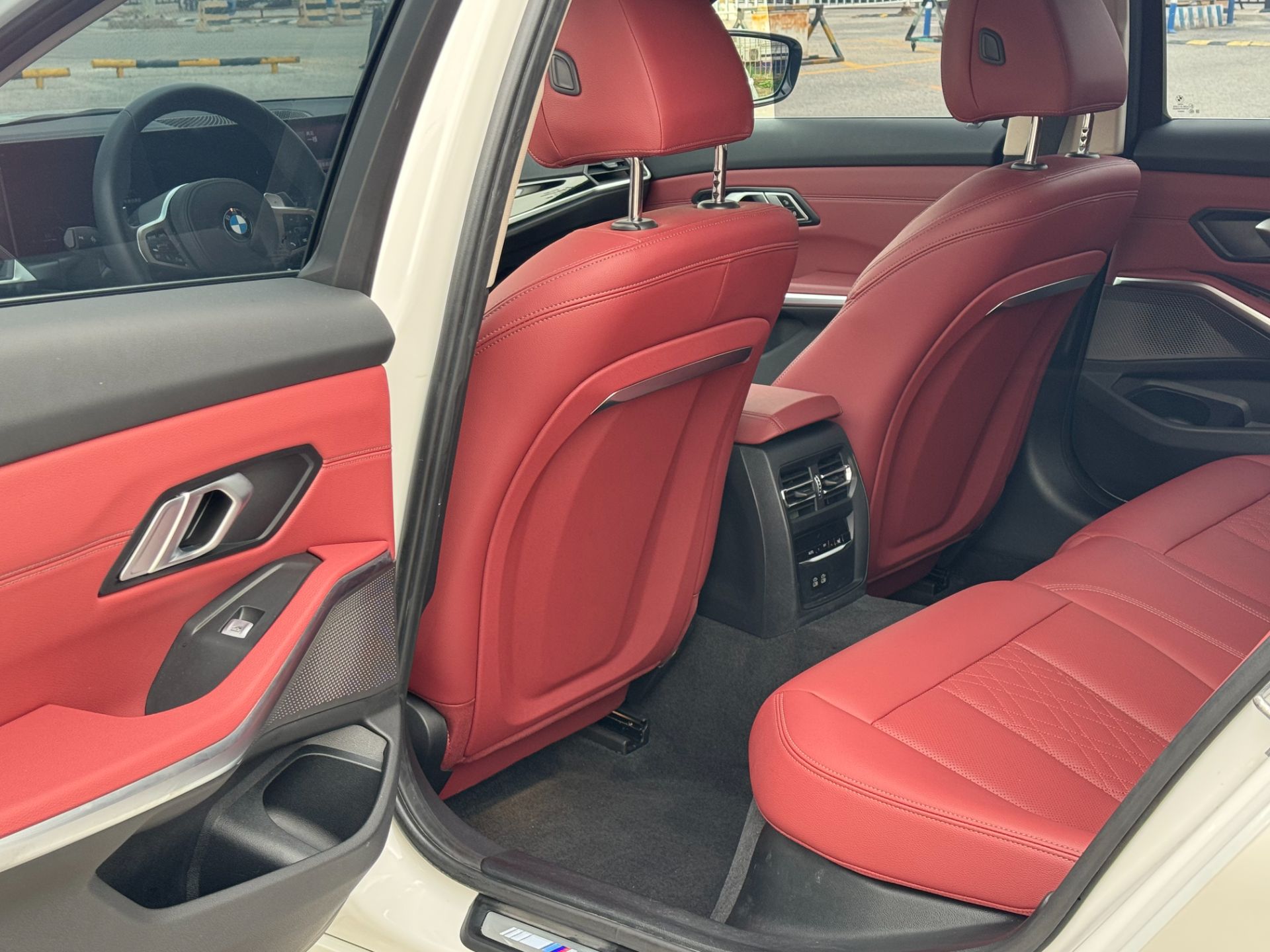 BMW 320LI M SPORT 2023 — миниатюра 7