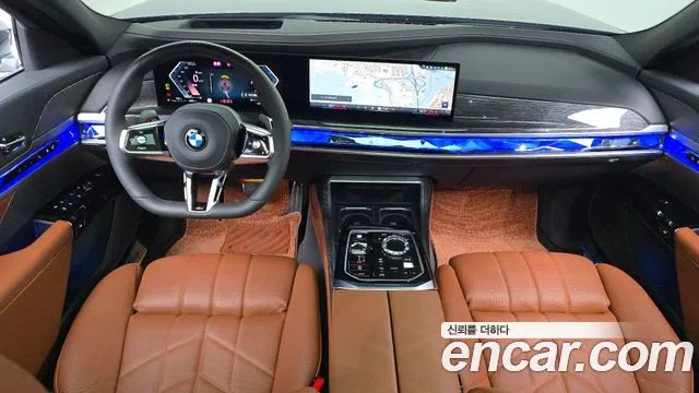 BMW 7 Series 2026 — миниатюра 7