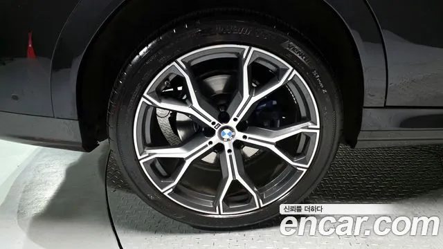 BMW X6 2022 — фото 5