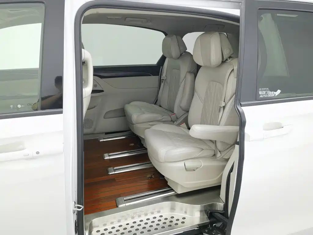 Buick GL8 2021 — миниатюра 15