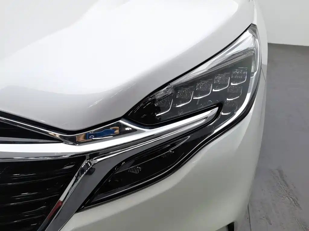 Buick GL8 2021 — миниатюра 7