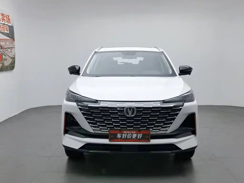 Changan CS55 Plus 2022 — фото 3