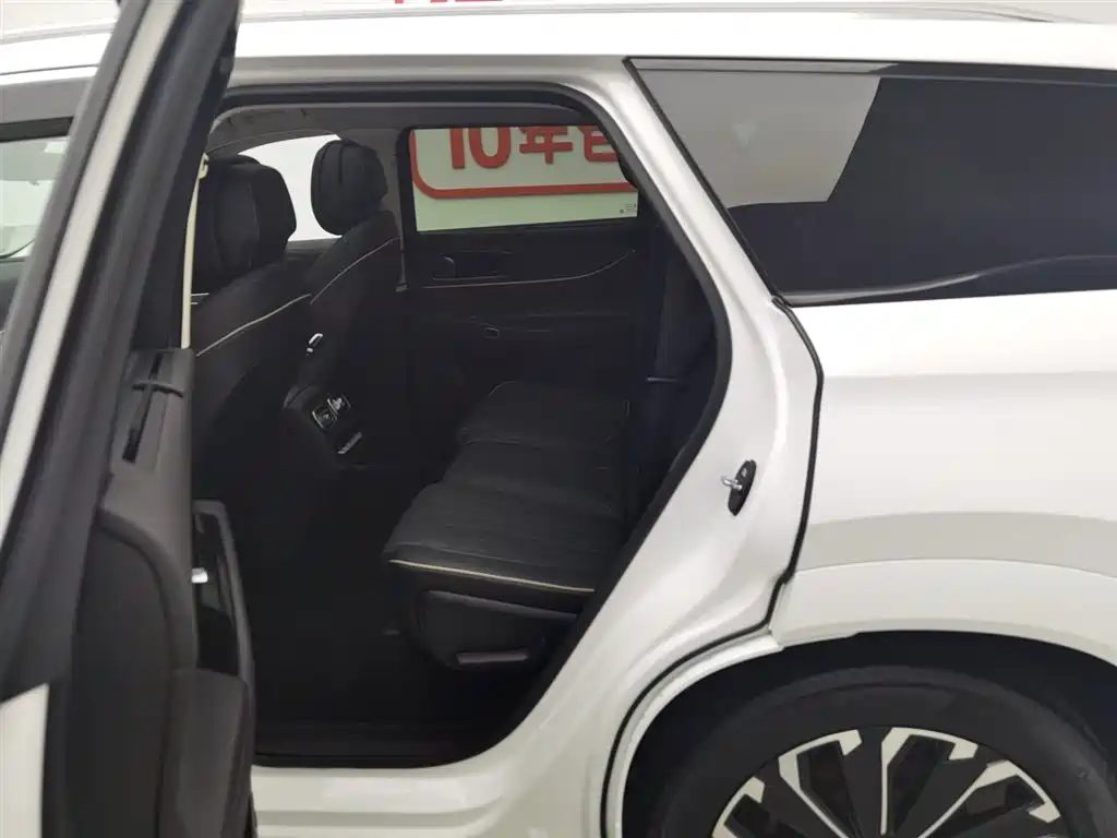 Chery Tiggo 9 2023 — миниатюра 15