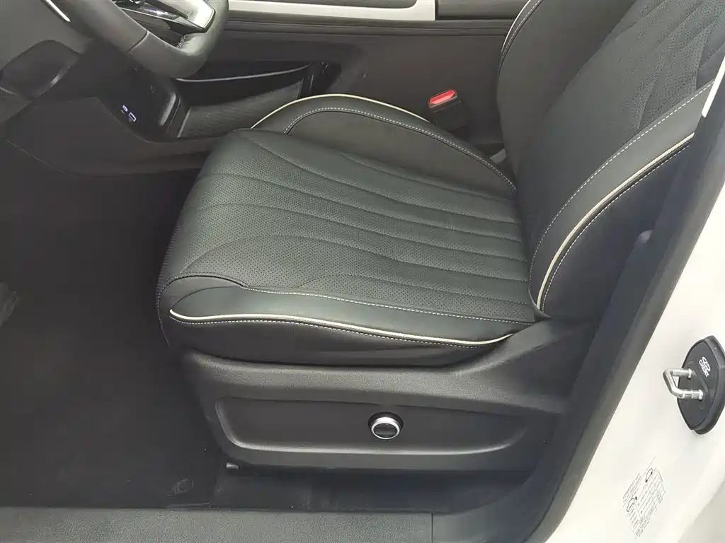 Chery Tiggo 9 2023 — миниатюра 19