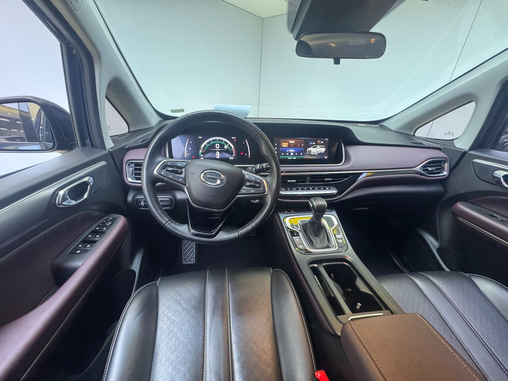 GAC Trumpchi M6 2021 — фото 5