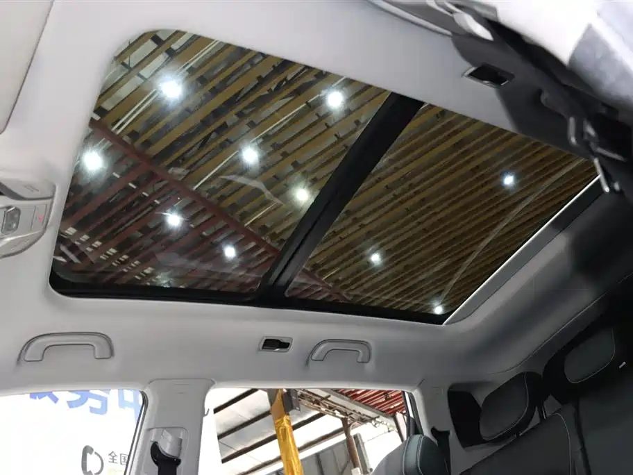 Geely Boyue 2022 — миниатюра 17