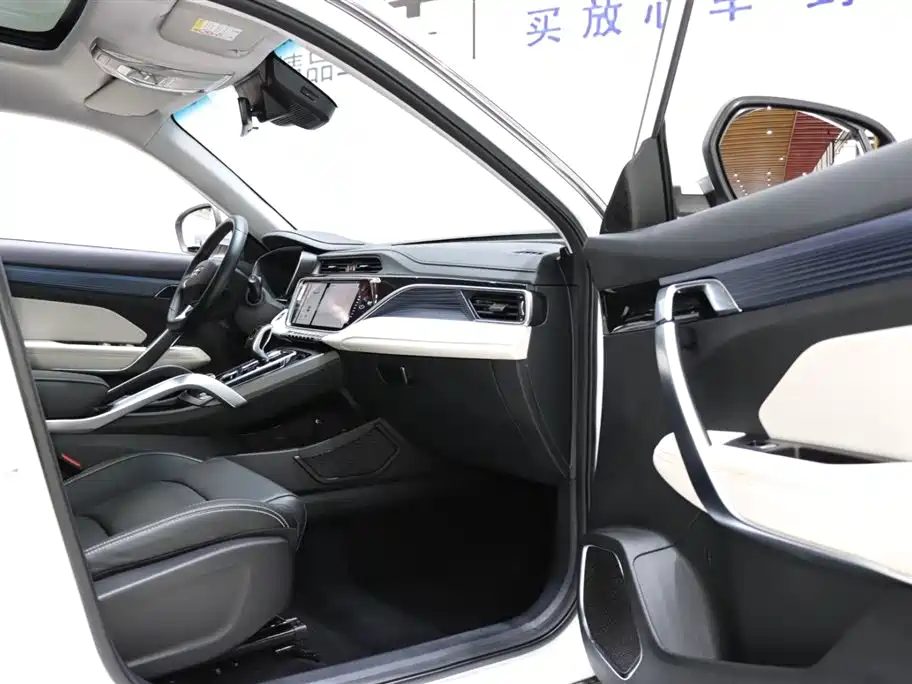 Geely Boyue 2022 — миниатюра 8