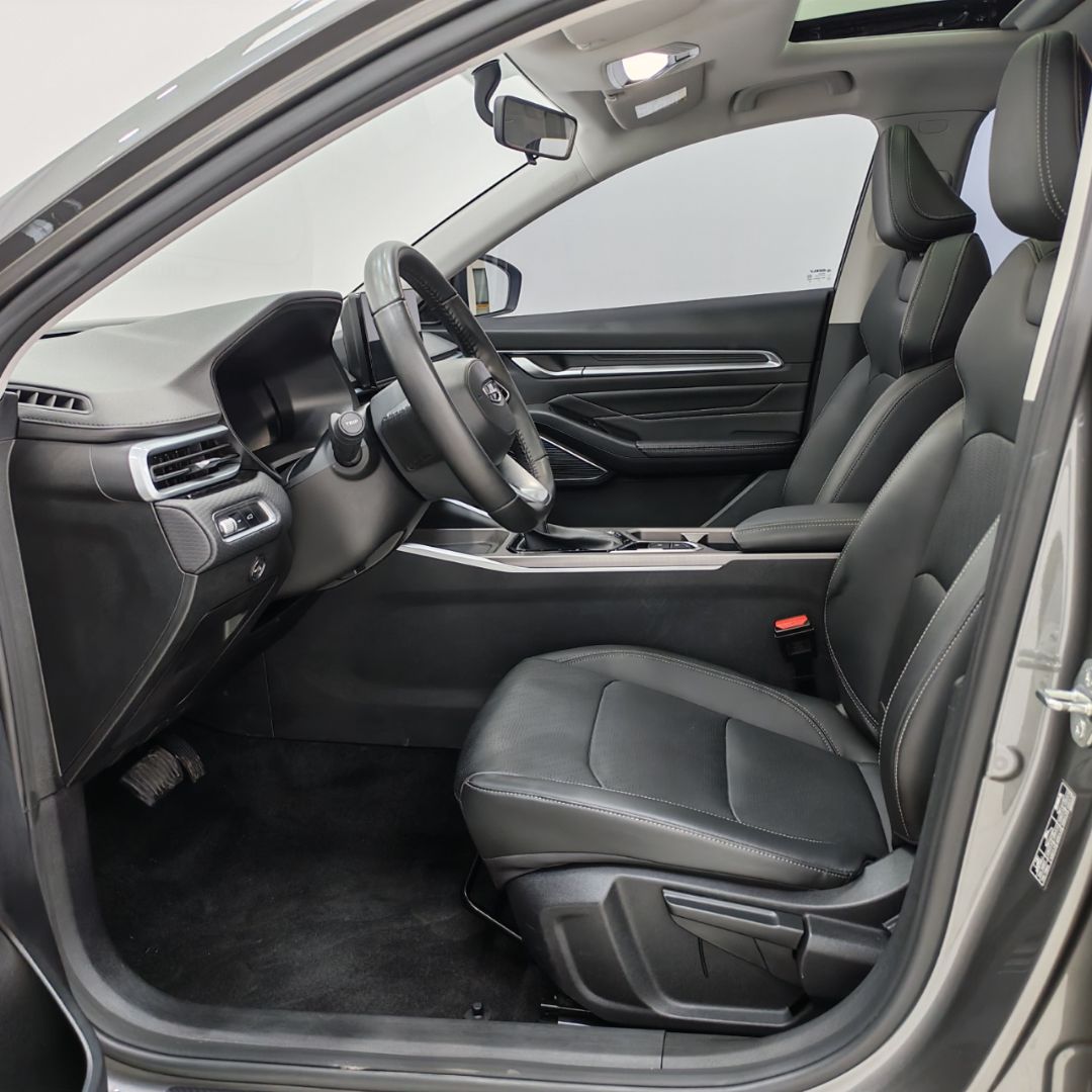 Geely Emgrand 2022 — миниатюра 7