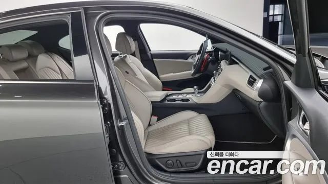 Genesis G70 2023 — миниатюра 10