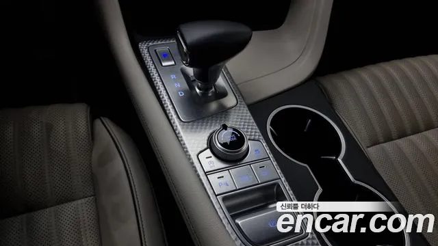 Genesis G70 2023 — миниатюра 9
