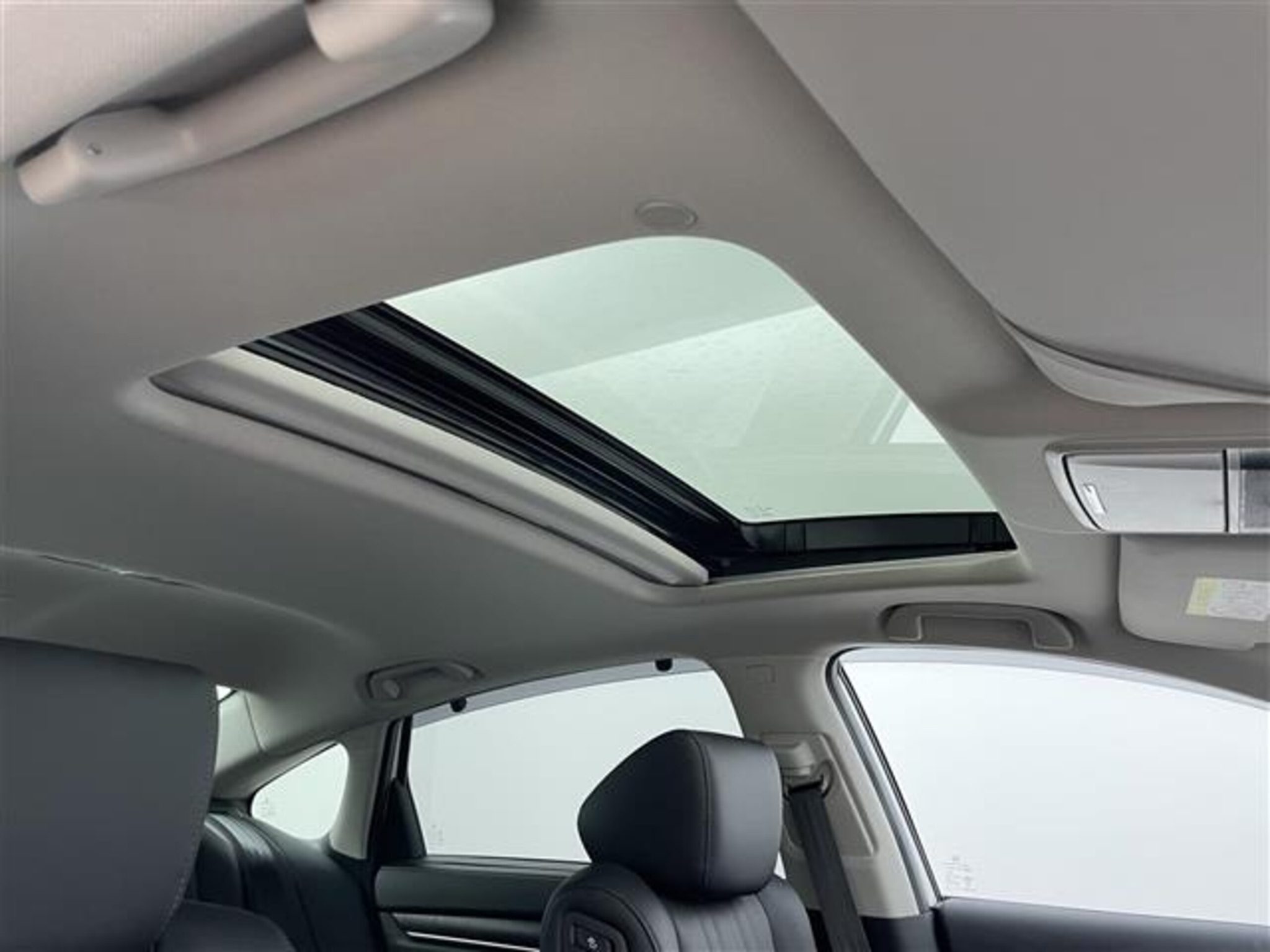 Honda Accord 2021 — фото 2