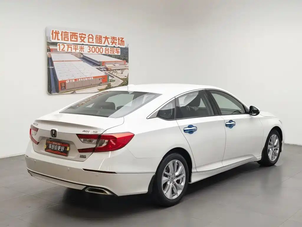 Honda Accord 2021 — фото 2