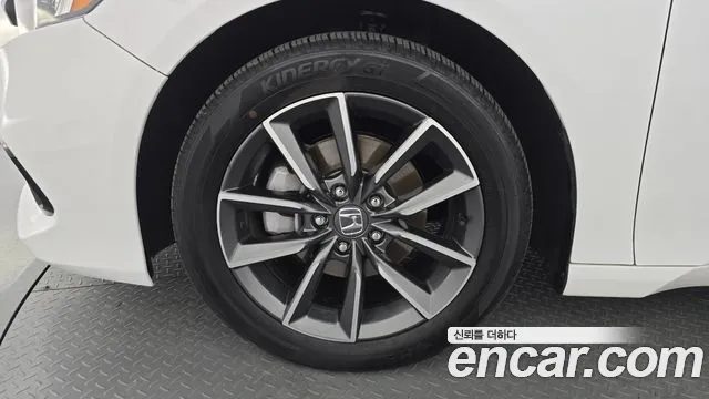 Honda Accord 2022 — миниатюра 5