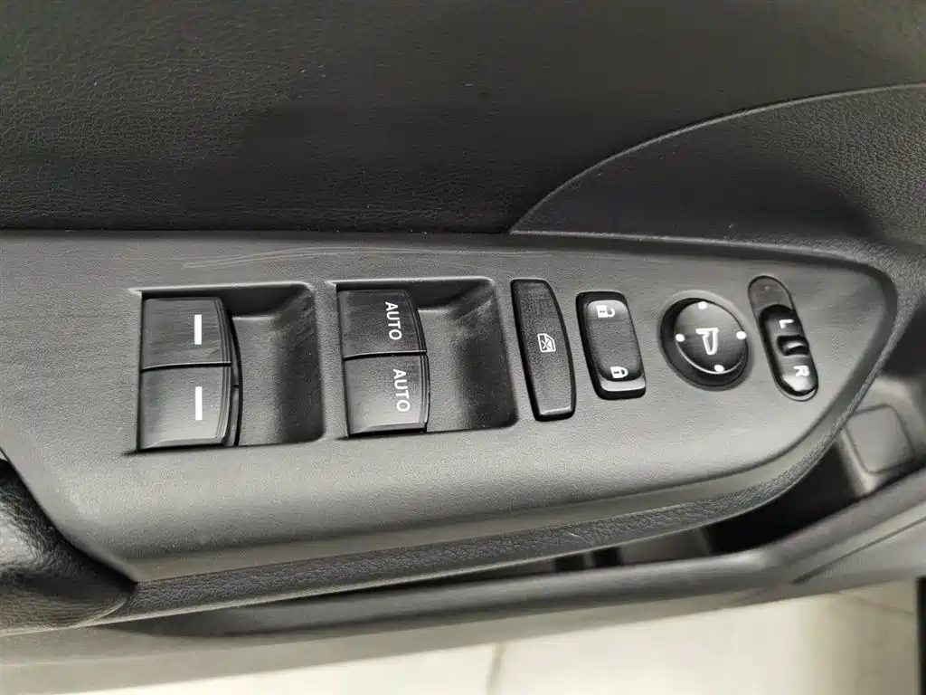 Honda Civic 2021 — миниатюра 9