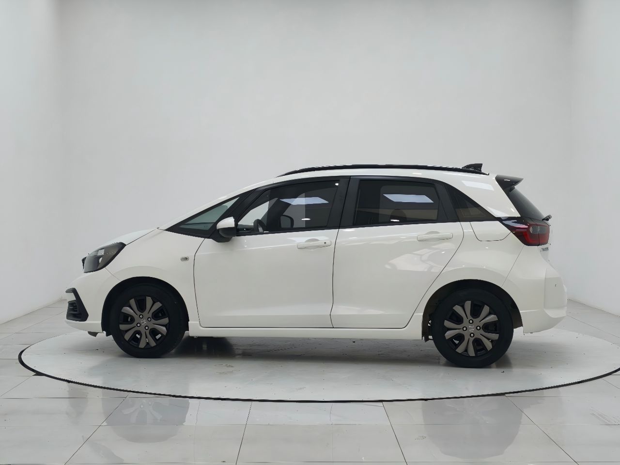 Honda Fit 2021 — фото 1