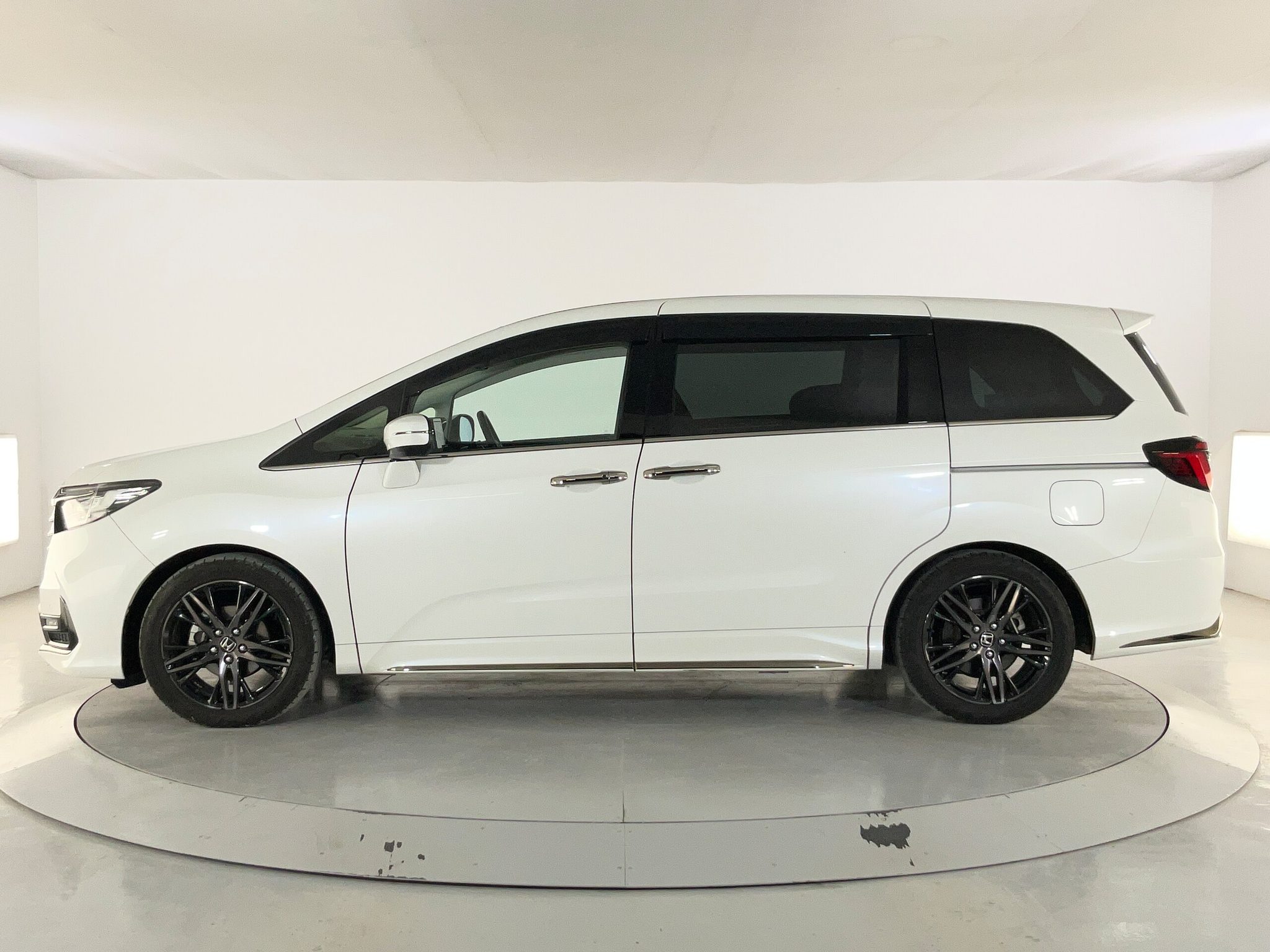 Honda Odyssey 2021 — миниатюра 7