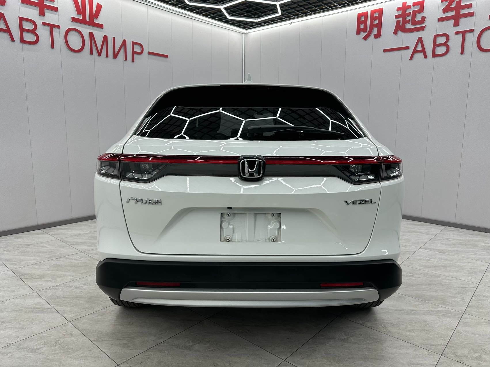 Honda Vezel 2022 — фото 3