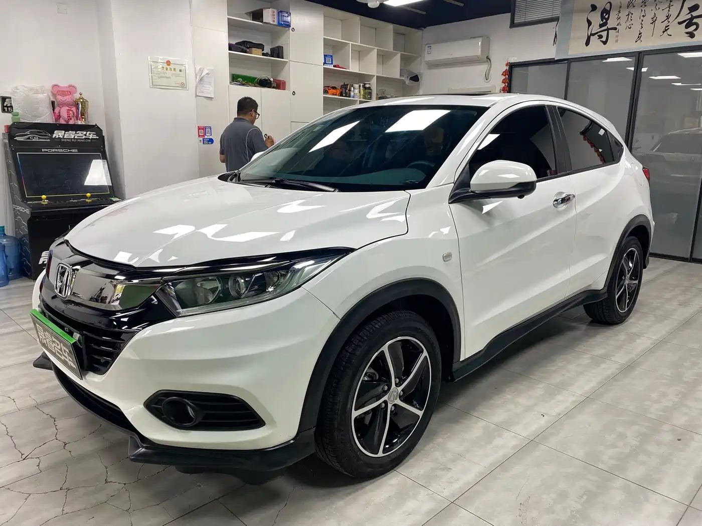 Honda Vezel 2021 — фото 1