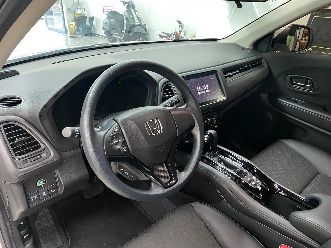Honda Vezel 2021 — миниатюра 15
