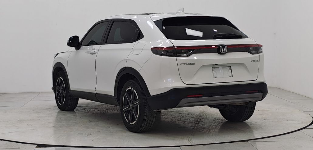 Honda Vezel 2023 — фото 2