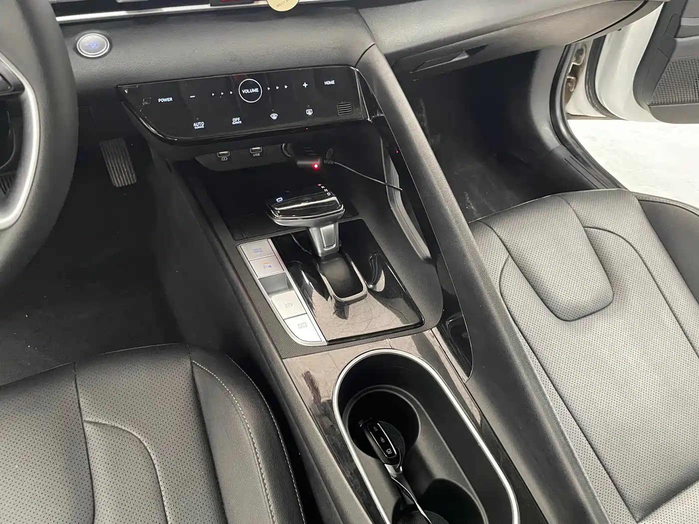 Hyundai Elantra 2023 — миниатюра 11