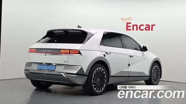 Hyundai Ioniq 5 2022 — фото 2