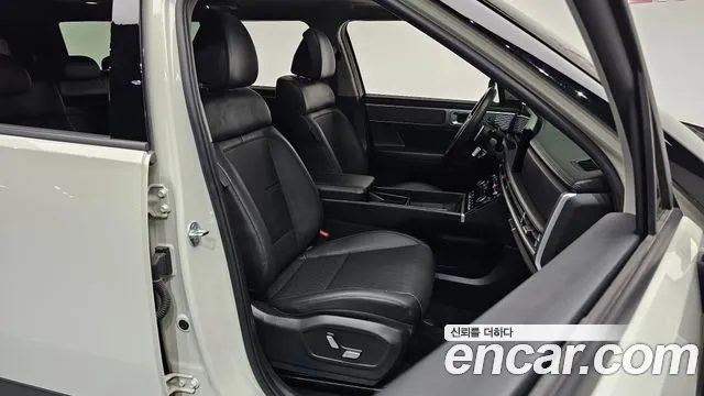 Hyundai Santa Fe 2024 — миниатюра 10