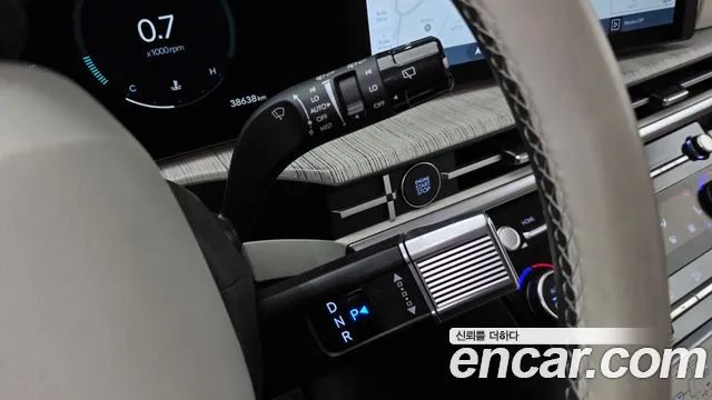 Hyundai Santafe 2024 — миниатюра 9