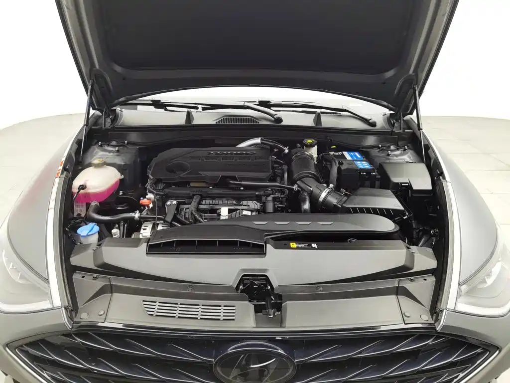 Hyundai Sonata 2023 — миниатюра 6