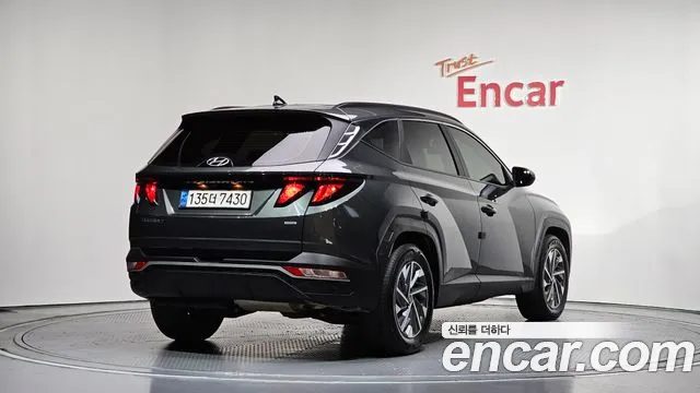 Hyundai Tucson 2023 — фото 2