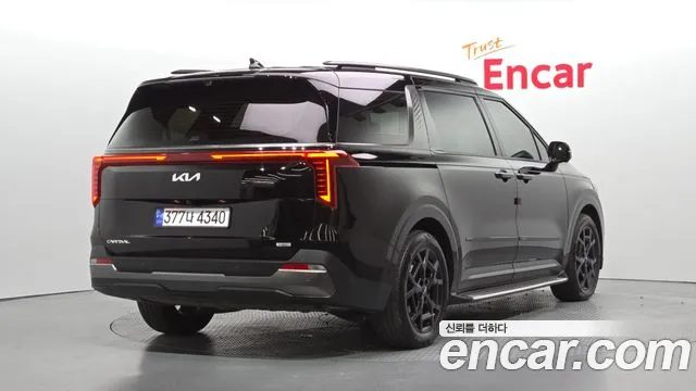 Kia Carnival 2025 — фото 2