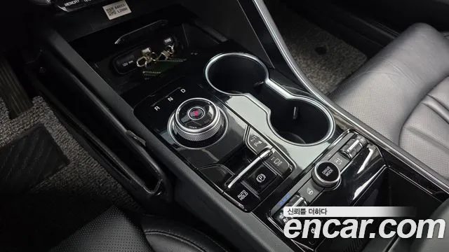Kia K5 2023 — миниатюра 9