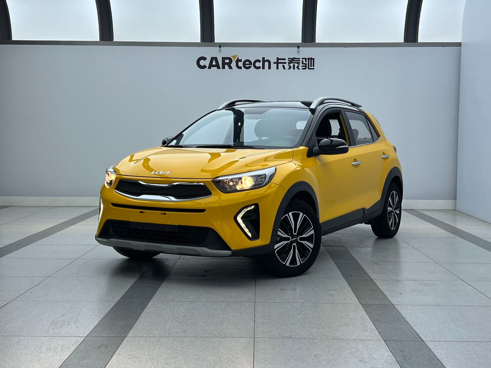 Kia KX1 2021 — фото 1