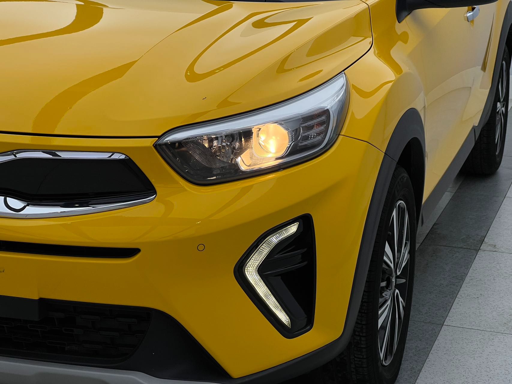 Kia KX1 2021 — фото 4