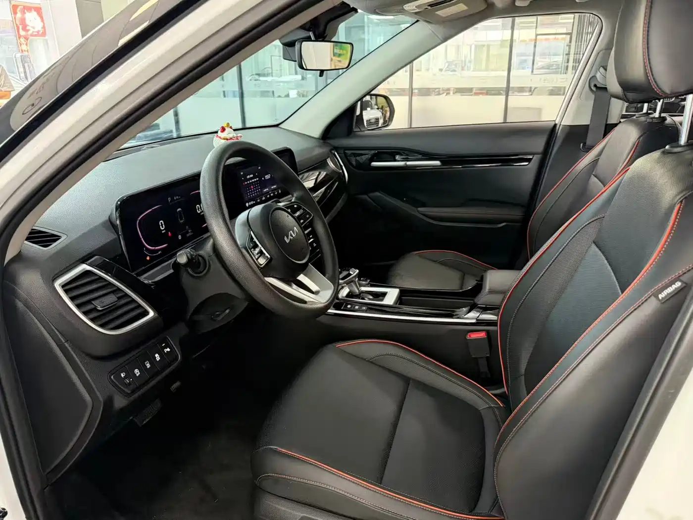 Kia Seltos 2023 — миниатюра 6