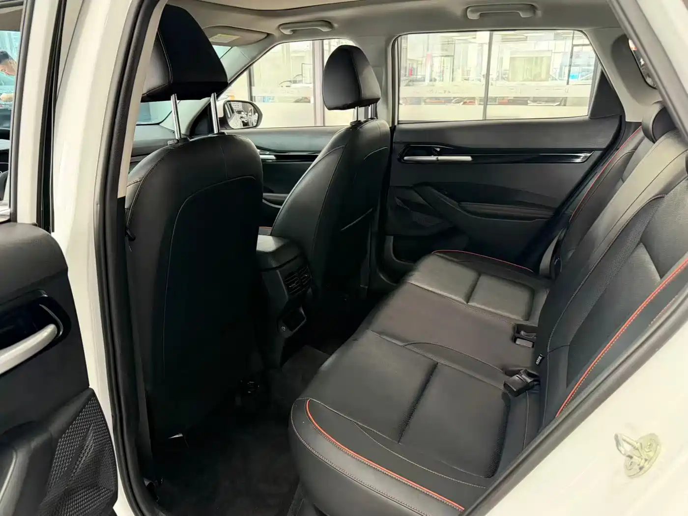Kia Seltos 2023 — миниатюра 7