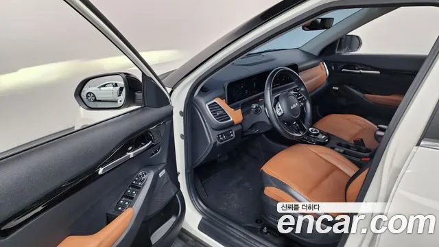 Kia Seltos 2023 — миниатюра 10