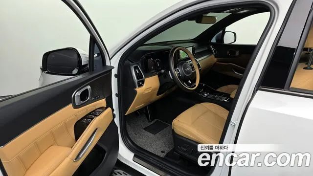 Kia Sorento 2022 — миниатюра 10