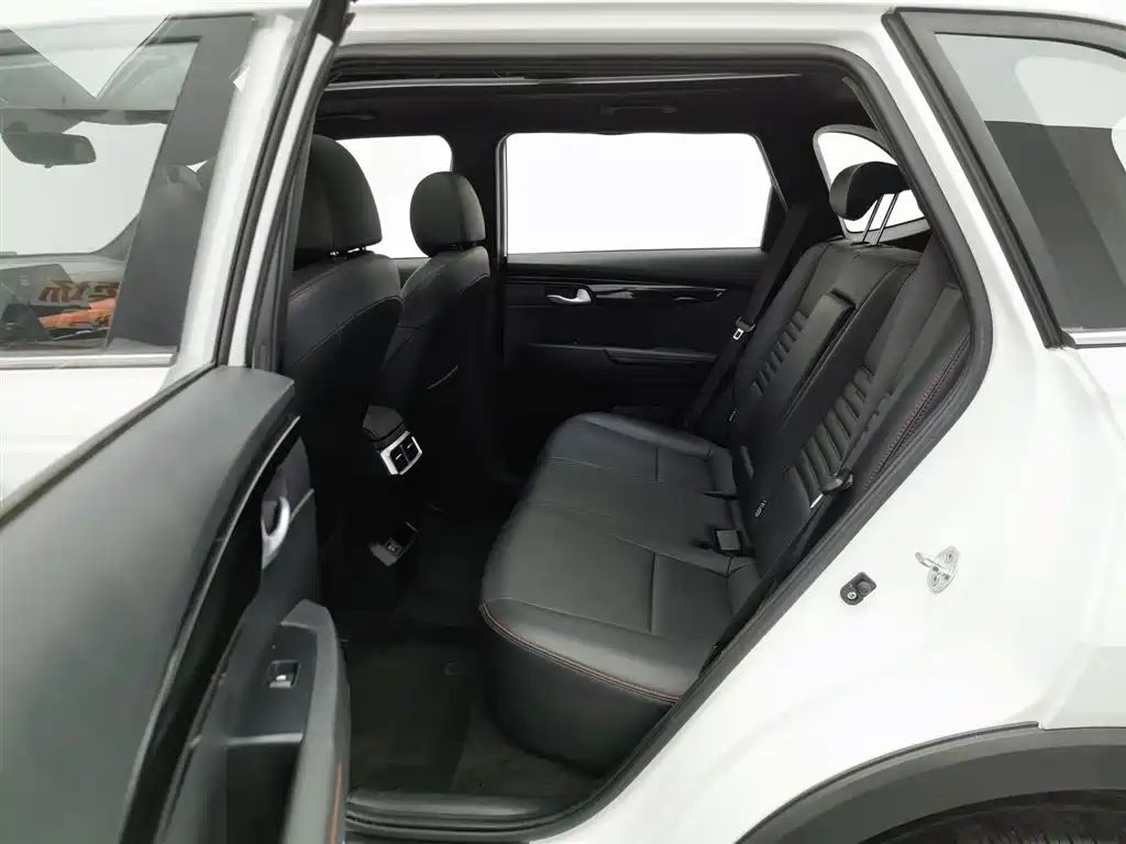 Kia Sportage 2022 — миниатюра 15