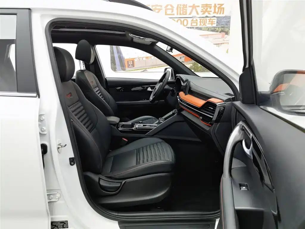 Kia Sportage 2022 — миниатюра 22